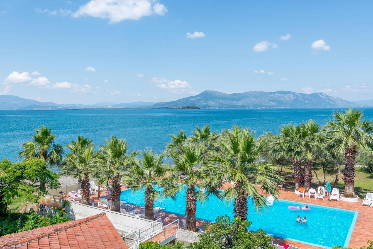Hotel Sissy كامينا فورلا المظهر الخارجي الصورة