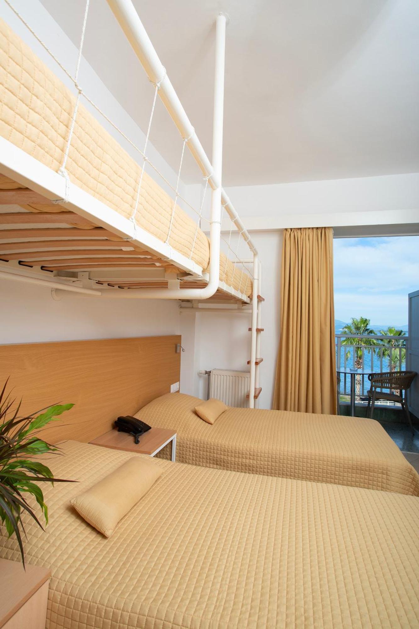 Hotel Sissy كامينا فورلا المظهر الخارجي الصورة