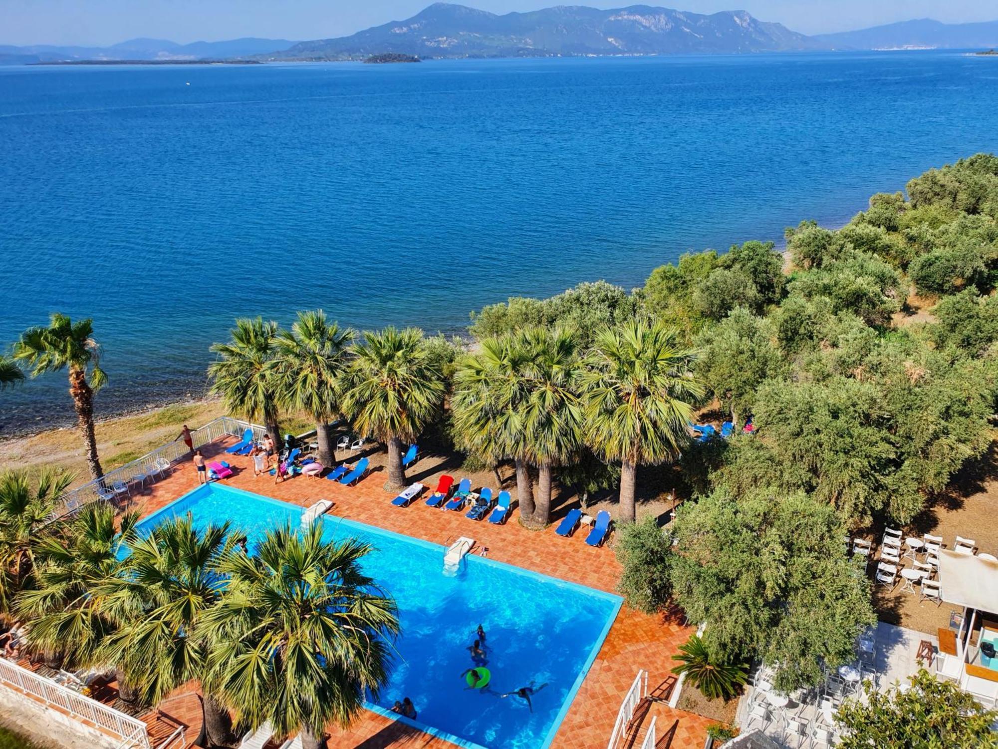 Hotel Sissy كامينا فورلا المظهر الخارجي الصورة