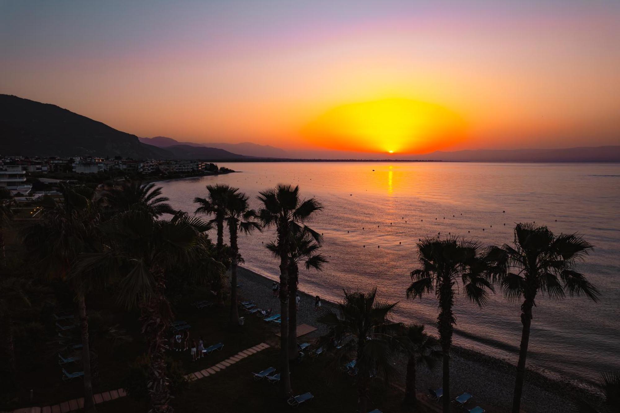 Hotel Sissy كامينا فورلا المظهر الخارجي الصورة